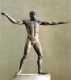 Бронзовая статуя Посейдона